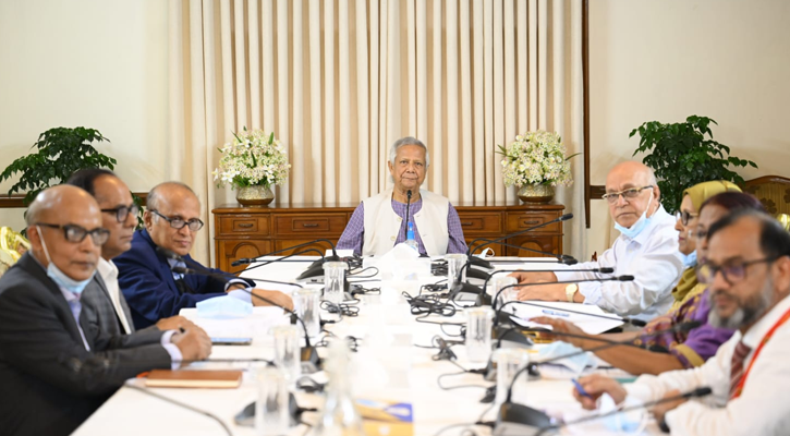 মুক্তিযুদ্ধের প্রকৃত ইতিহাস তুলে ধরতে জোর প্রধান উপদেষ্টার