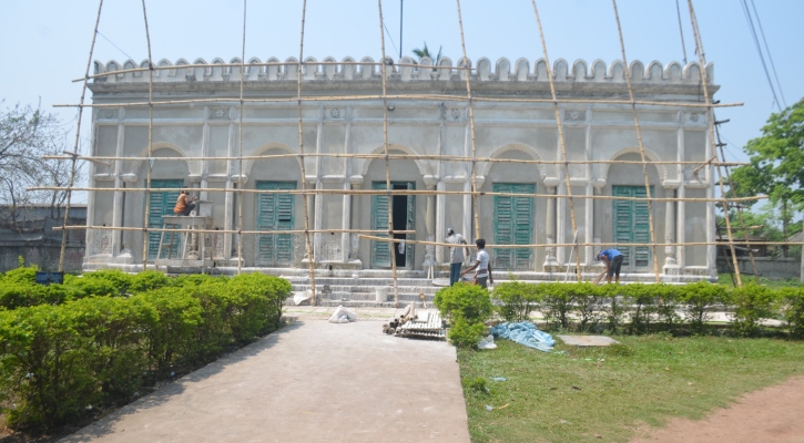 উদ্ধার হয়নি যশোর ইমামবাড়ার ১৫০ বছরের পুরোনো রুপার পাঞ্জা 