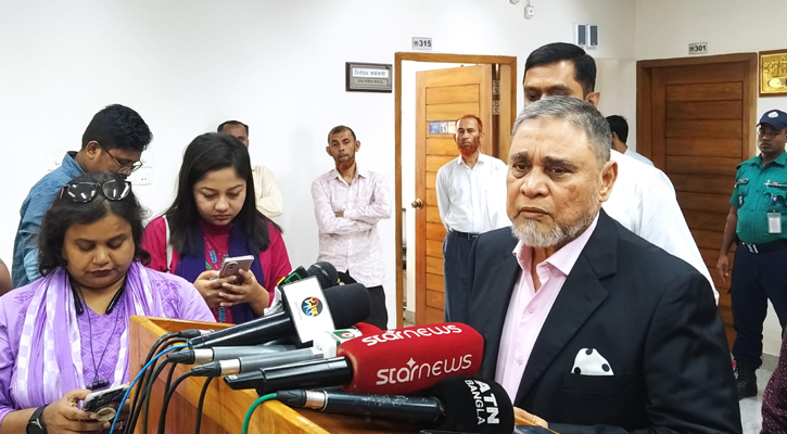 পক্ষপাতদুষ্ট বিদেশি পর্যবেক্ষকদের এবার অনুমোদন নয়: সিইসি