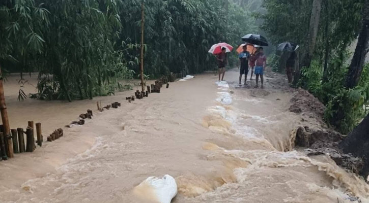 ফেনীতে নদী বাঁধের ১৬ স্থানে ভাঙন, প্লাবিত ২৫ গ্রাম