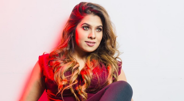 নতুন গান নিয়ে হাজির বেলী