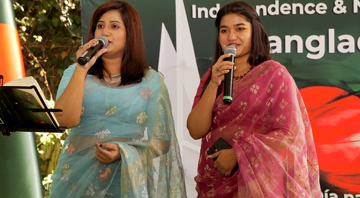 প্রথমবার মেয়ের সঙ্গে গানে কণ্ঠ দিলেন ন্যানসি