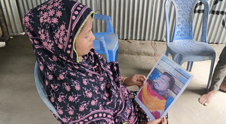 বড় ছেলেকে হারিয়ে দিশেহারা শহীদ মিরাজের মা