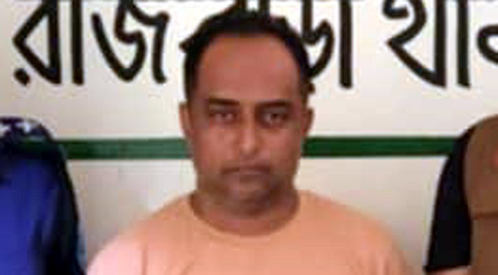 বিদ্যুৎ বিলের কোটি টাকা হাতিয়ে নিয়ে লাপাত্তা হওয়া সেই মোক্তার গ্রেপ্তার