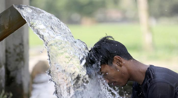 ২৬ জেলার ওপর দিয়ে বয়ে যাচ্ছে তাপপ্রবাহ