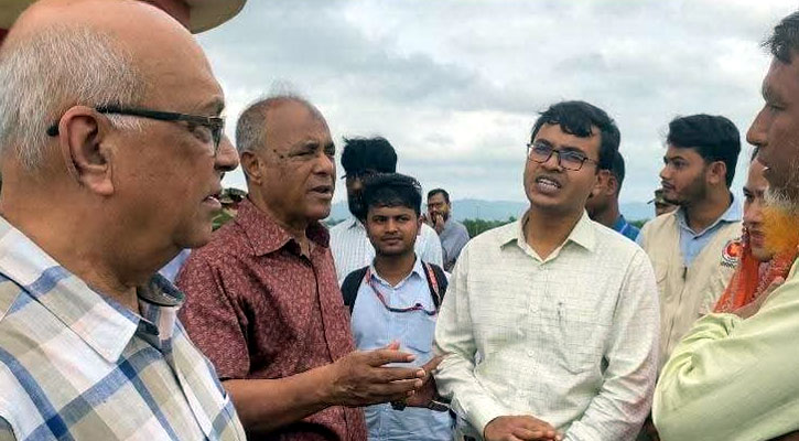 রোহিঙ্গা ক্যাম্প পরিদর্শনে দুই উপদেষ্টা