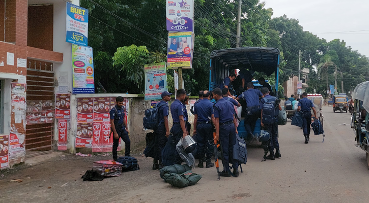 গোপালগঞ্জের পরিস্থিতি থমথমে, ‘বিশেষ অভিযান’ চলছে