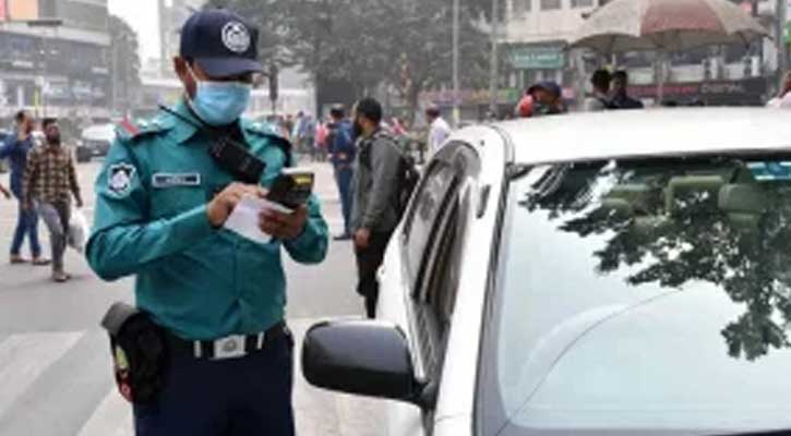 রাজধানীতে ট্রাফিক আইন লঙ্ঘনে ১১৪৯ মামলা