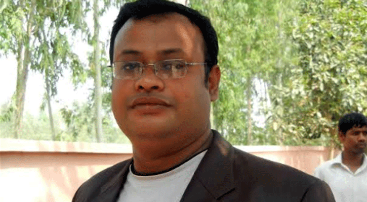 ভর্তির কথা বলে ঘুষ নেওয়ার অভিযোগে অফিস সহকারী বরখাস্ত