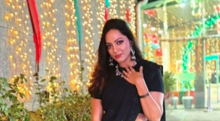 কলকাতা থেকে গ্রেপ্তার বাংলাদেশি মডেল-অভিনেত্রী শান্তা পাল