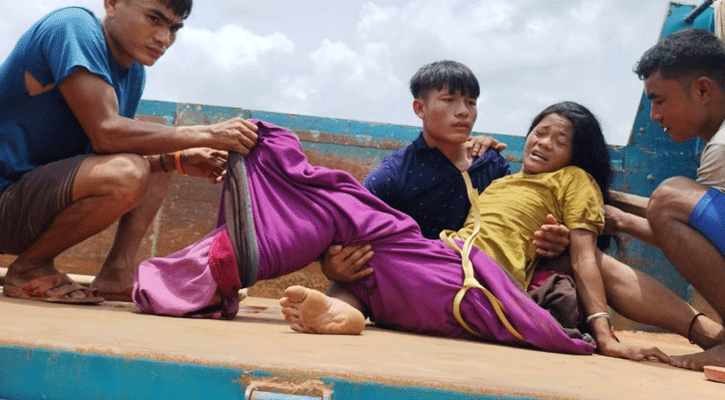 নাইক্ষ্যংছড়ি সীমান্তে মাইন বিস্ফোরণে নারীর পা বিচ্ছিন্ন