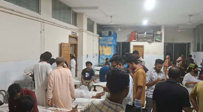 স্বাস্থ্যখাত সংস্কার আন্দোলনের দুই গ্রুপে সংঘর্ষ, আহত ৮