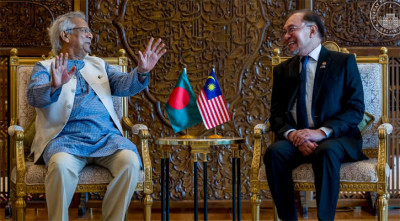 ড. ইউনূসের সফর দুই দেশের সহযোগিতার নতুন অধ্যায় খুলে দেবে: আনোয়ার ইব্রাহীম