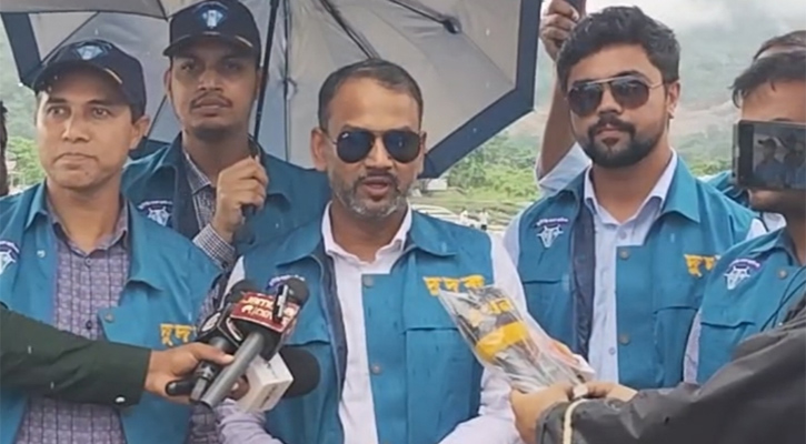 পাথর লুটে ‘প্রশাসনের দায়ও’ খতিয়ে দেখবে দুদক