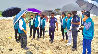 সাদা পাথর লুটপাটে জড়িতদের দুর্নীতি অনুসন্ধানে দুদক