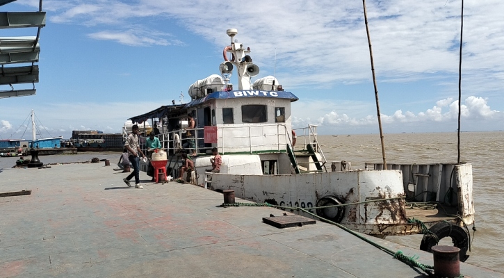 ২ দিন পর ভোলার অভ্যন্তরীণ রুটে লঞ্চ চলাচল শুরু