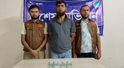 আশুলিয়ায় জাল নোটের কারবারি গ্রেপ্তার, রুপি-টাকা জব্দ