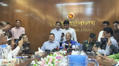 এখনো মব জাস্টিস চলছে, কমাতে চেষ্টা করছি: স্বরাষ্ট্র উপদেষ্টা 