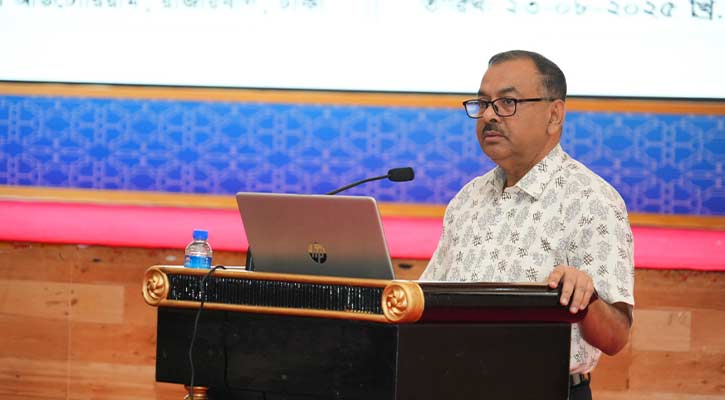 ব্যস্ত সড়কে সভা-সমাবেশ না করার অনুরোধ ডিএমপি কমিশনারের