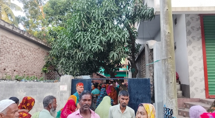 বেনাপোলে ব্যবসায়ীকে গলা কেটে হত্যা 