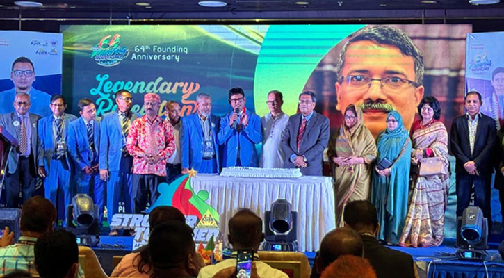 বিশ্ববাজারে টিকতে পোশাক শিল্পে প্রযুক্তিনির্ভর উৎপাদন নিশ্চিত করতে হবে