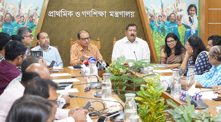 ২২ শতাংশ জনগোষ্ঠী এখনো নিরক্ষর