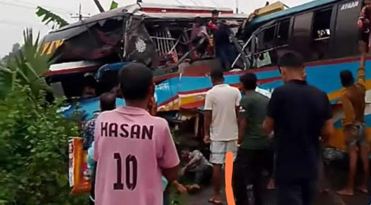 ময়মনসিংহে দুই বাসের সংঘর্ষে নিহত ২