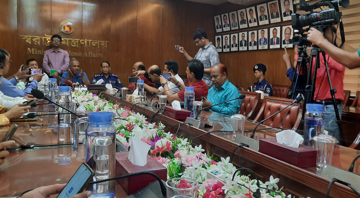 যাবজ্জীবন সাজার মেয়াদ কমাতে চায় সরকার