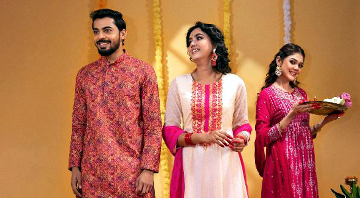 শারদীয় দুর্গোৎসবে সারা’র আয়োজন