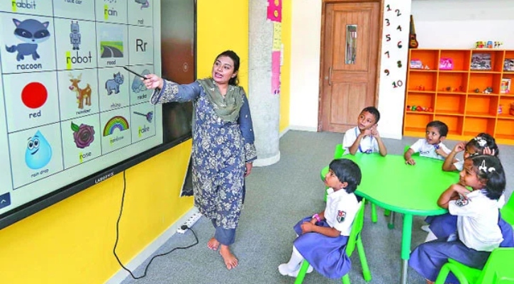 সৃজনশীলতা ও নান্দনিকতায় অনন্য এক স্কুল