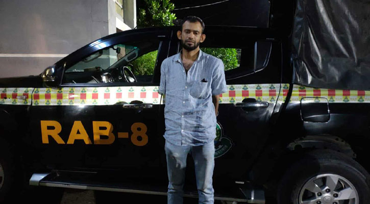 পাথরঘাটায় হত্যাচেষ্টা ও বিস্ফোরণ মামলার আসামি গ্রেপ্তার