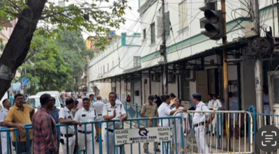 স্বরাষ্ট্র উপদেষ্টার ‘মন্তব্য’ নিয়ে কলকাতায় বিক্ষোভ