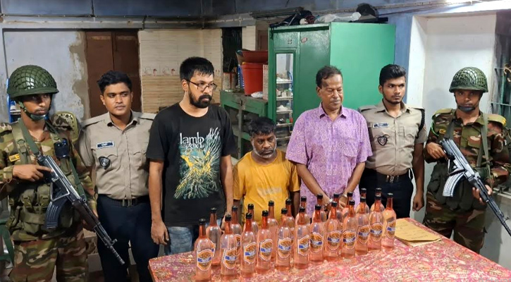 ফার্মেসির আড়ালে মদ বিক্রি, আটক ৩