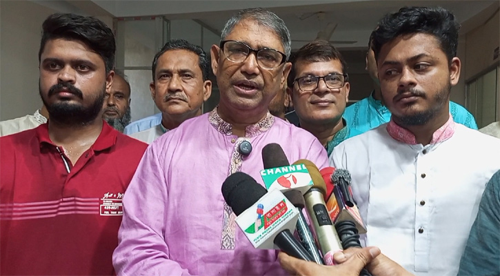 যারা ফেব্রুয়ারির নির্বাচনকে ভণ্ডুল করতে চাচ্ছে, তারা অশুভ শক্তি: আযম খান