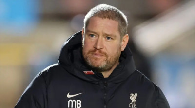 লিভারপুলের সাবেক কোচ ম্যাট বিয়ার্ড আর নেই
