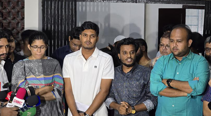 নির্বাচনে নানা ‘অসঙ্গতি’, প্রশাসনের বিরুদ্ধে গড়িমসির অভিযোগ আবিদ-কাদেরের