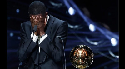 ইনজুরি ও বিতর্ক পেছনে ফেলে বিশ্বসেরা দেম্বেলে