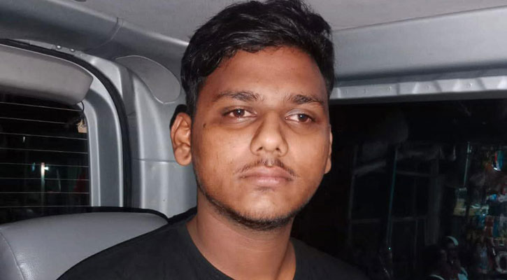 নুরাল পাগলার লাশে খড়ি দেওয়া যুবক গ্রেপ্তার