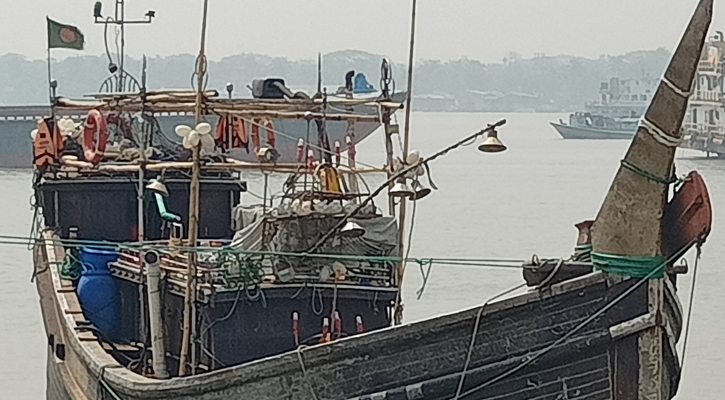 সাগরে ১৫ দিন ধরে নিখোঁজ স্বামী, থানায় স্ত্রীর জিডি 