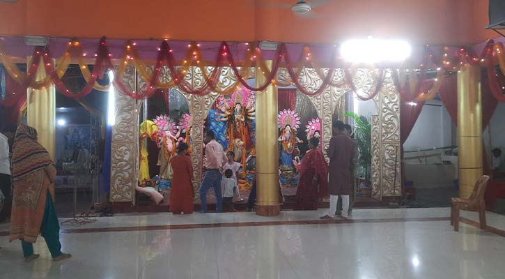 সম্প্রীতির বার্তায় শারদীয় দুর্গাপূজার মহানবমী উদযাপিত