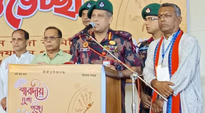 ঢাকেশ্বরী ও রমনা কালী মন্দির পরিদর্শন করলেন বিজিবি মহাপরিচালক