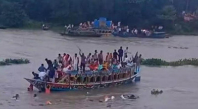 তুরাগ নদে বিজয়া দশমীতে নৌকা ডুবে দুই শিশু নিখোঁজ