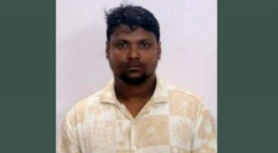 কুমিল্লায় প্রকাশ্যে পিস্তল ঠেকিয়ে হুমকি, যুবক গ্রেপ্তার