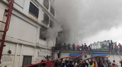 পানি সংকটে ব্যাহত আশুলিয়ার আগুন নিয়ন্ত্রণ