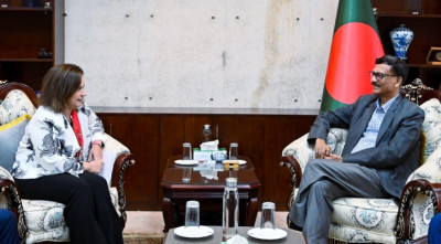 তুর‌স্কের স‌ঙ্গে বাণিজ্য ৩ বিলিয়ন ডলারে উন্নীত কর‌তে আগ্রহী বাংলা‌দেশ


 