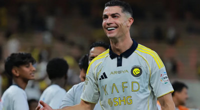 ফুটবলারদের মধ্যে সবার আগে বিলিয়নিয়ার হলেন রোনালদো