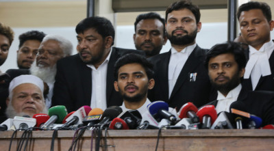 ‘আন্দোলন প্রত্যাহারে রাজি না হওয়ায় আমাকে ইনজেকশন দিয়ে অজ্ঞান করা হয়’