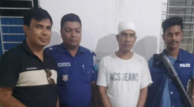 পুলিশকে লক্ষ্য করে ডাকাতের গুলি, গ্রেপ্তার ১