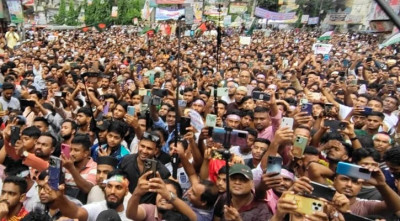 বিভাগ ঘোষণার দাবিতে কুমিল্লায় বিক্ষোভ