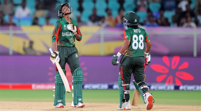 স্বর্ণার জোড়া রেকর্ডে লড়াইয়ের পুঁজি পেল বাংলাদেশ